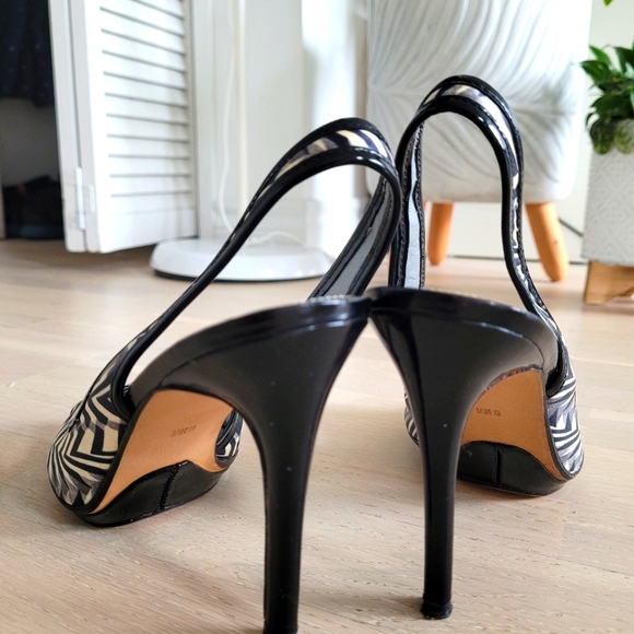 Via Spiga Zebra Print Satin Sling Back Heels Platform Size 8 1/2M - Picture 5 of 15